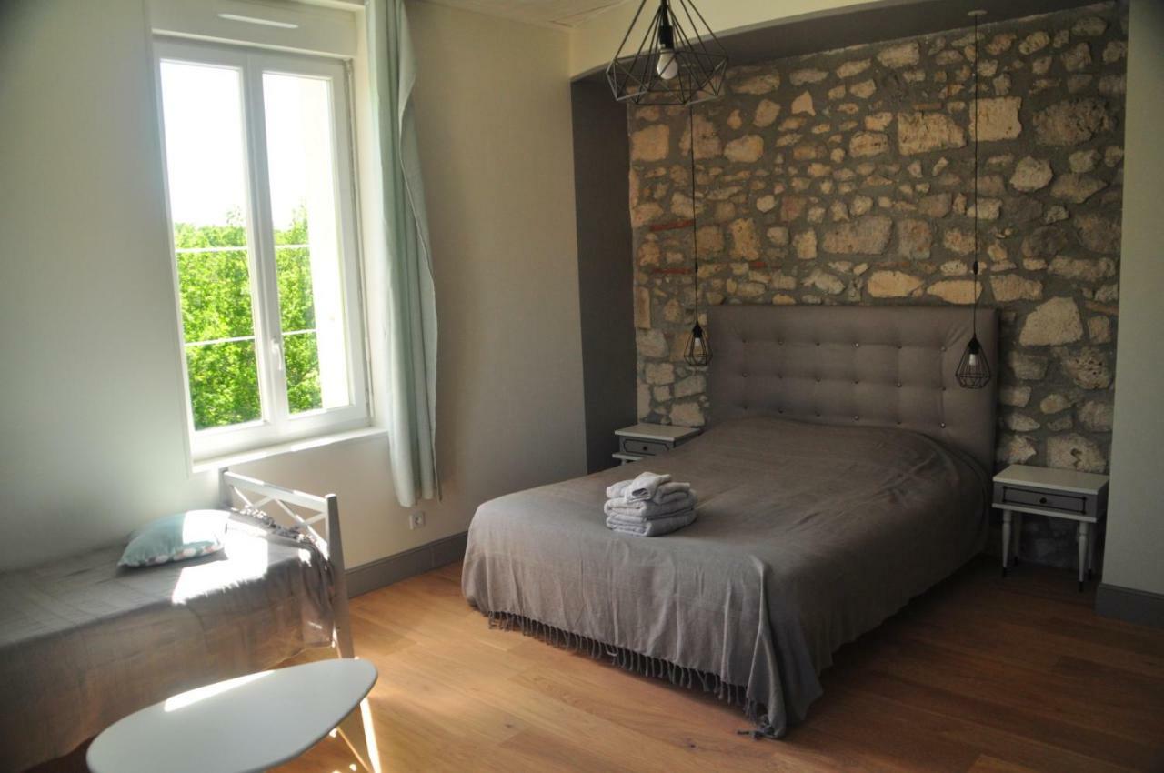 Bed and Breakfast Loustalneou Saint-Pierre-de-Clairac Exterior foto