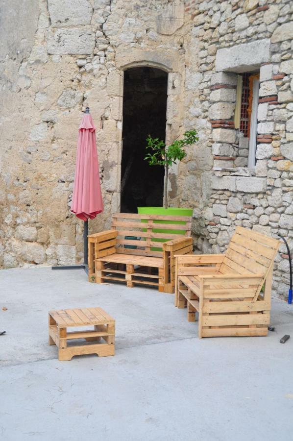 Bed and Breakfast Loustalneou Saint-Pierre-de-Clairac Exterior foto